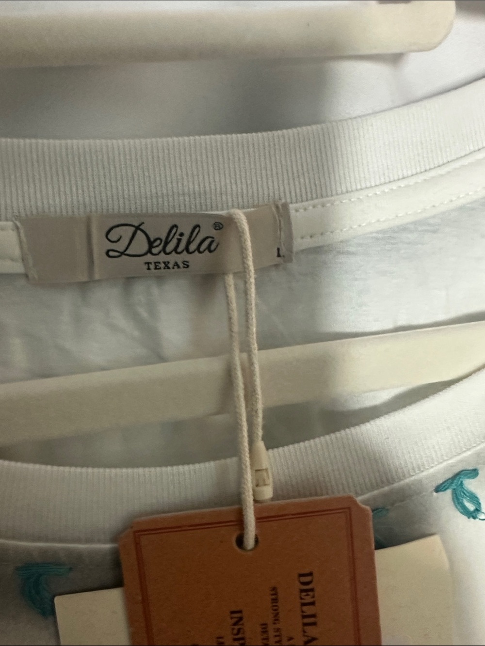 Delila Texas White Tee with Multicolor Southwestern Graphic - Picture 5 of 10